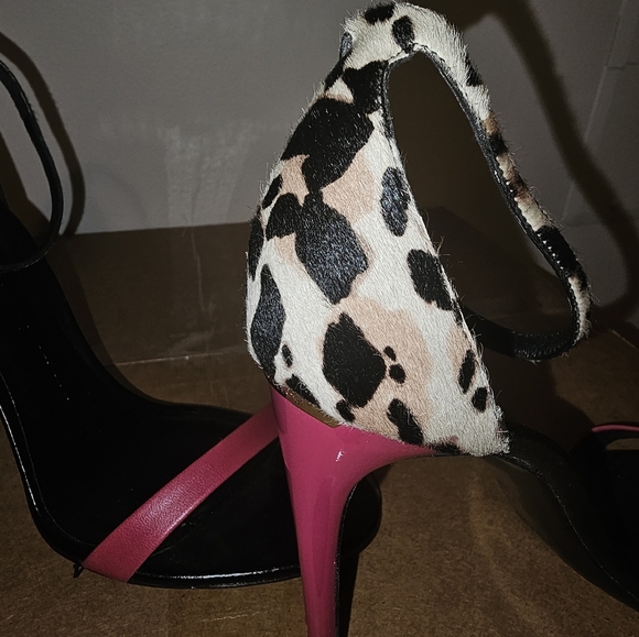 Authentic BURBERRY Cidnay Calf Leather Fuschia Heel Sandals sz 39 - Picture 5 of 6